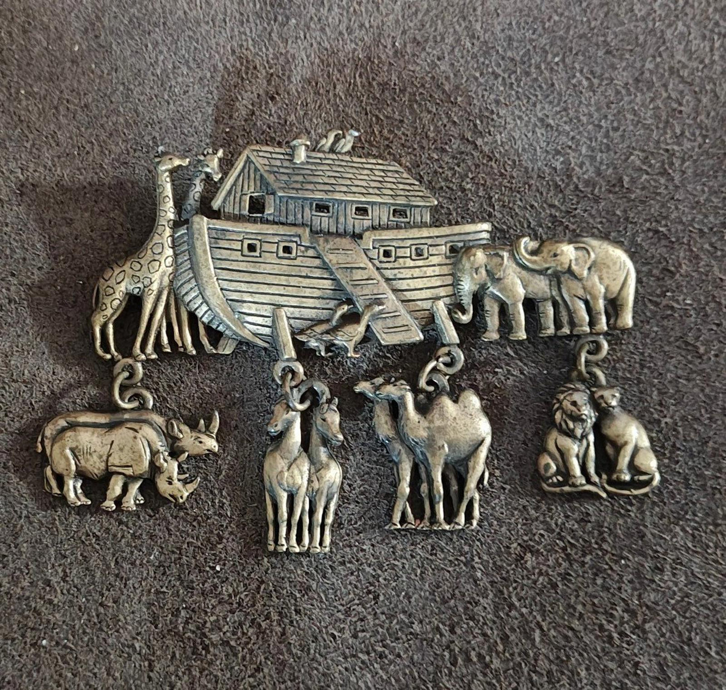 JJ Jonette Noah's Ark Dangle Brooch Pin