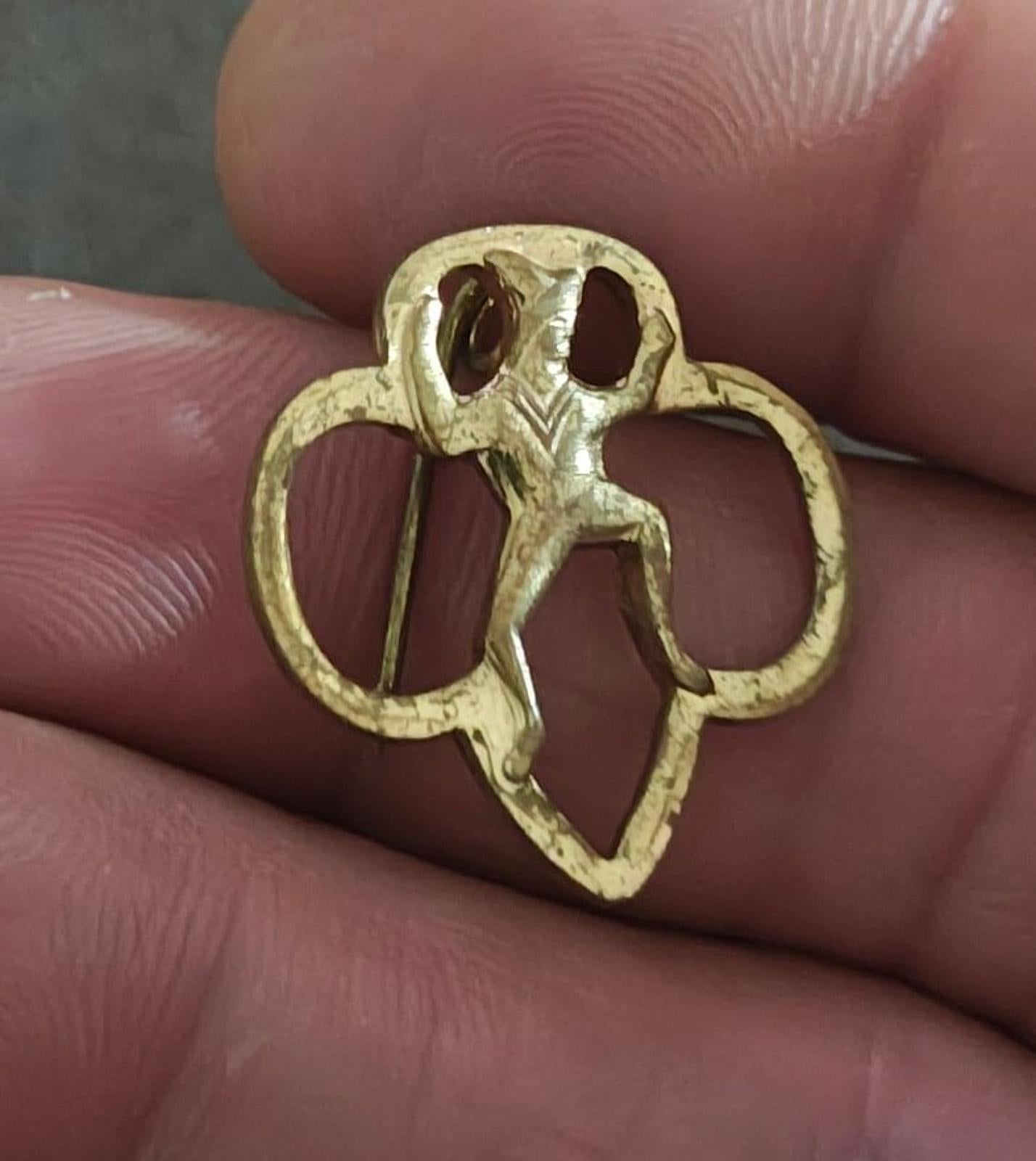 1960s Vintage vintage Girl Scout Brownie Membership Gold Tone Pin Brooch