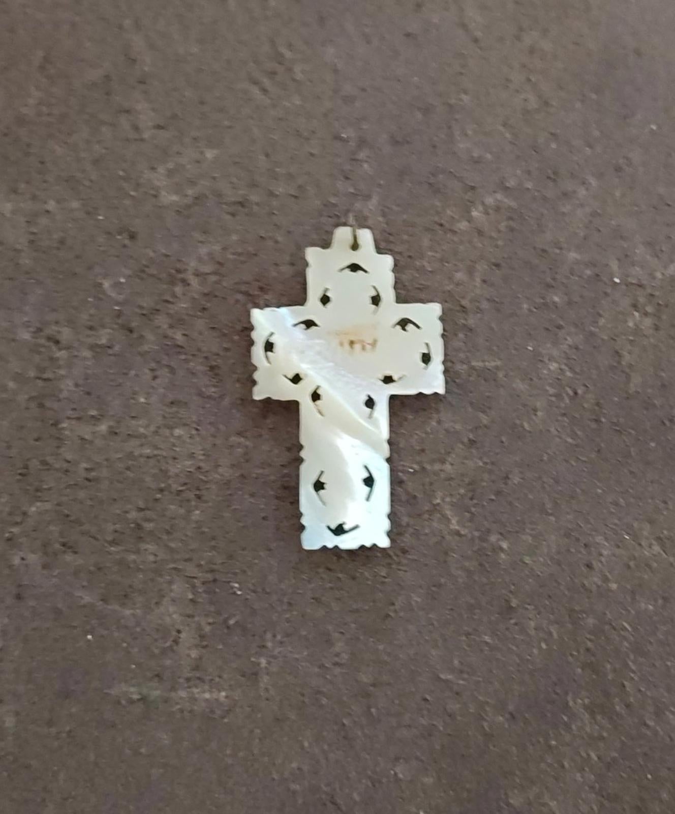 1980s/90s Hand Carved Mother of Pearl Cross Pendant From Bethlehem