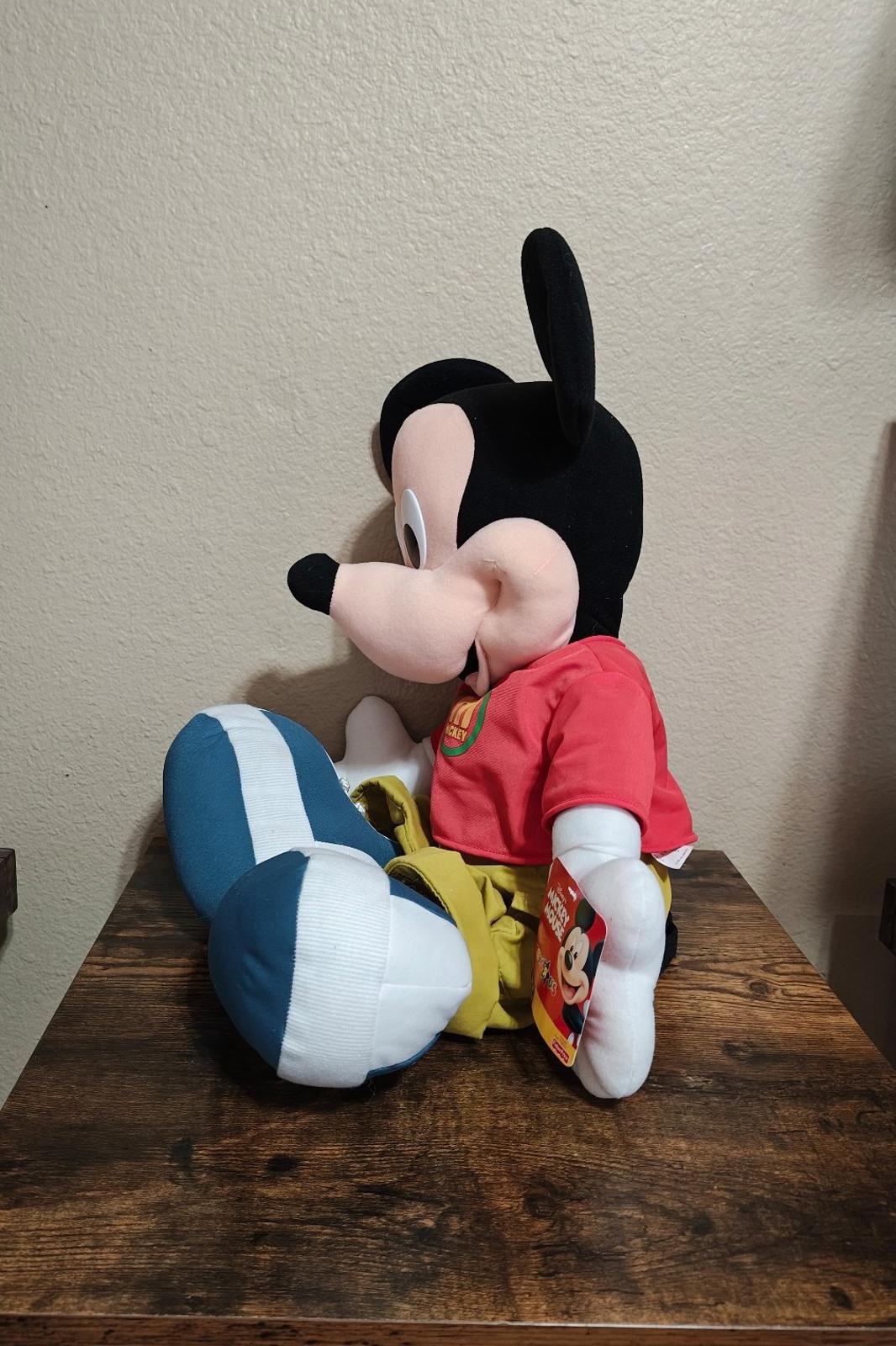 2000  Fisher Price Disney House of Mouse Mickey Mouse 25" Plush