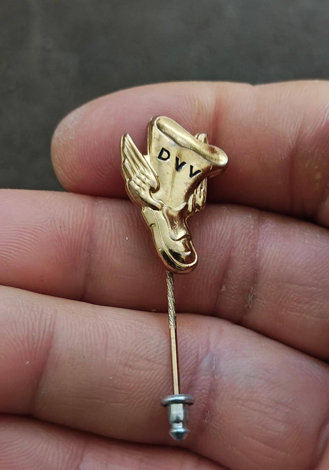 1980s German (DVV) Deutscher Volkssportverband Gold Tone Pin