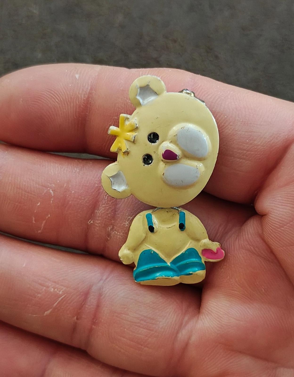 1970s/80s Metal Articulated Yellow, Blue and Pink Enamel Teddy Bear Brooch