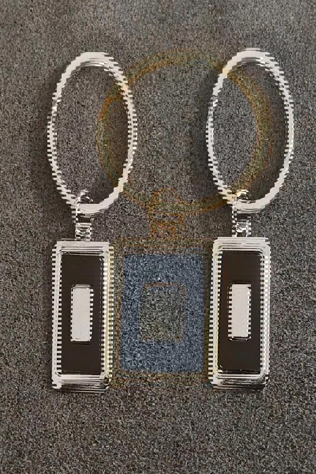 1990s Vintage Colibri 18k Gold Plated Key Chain Made In USA