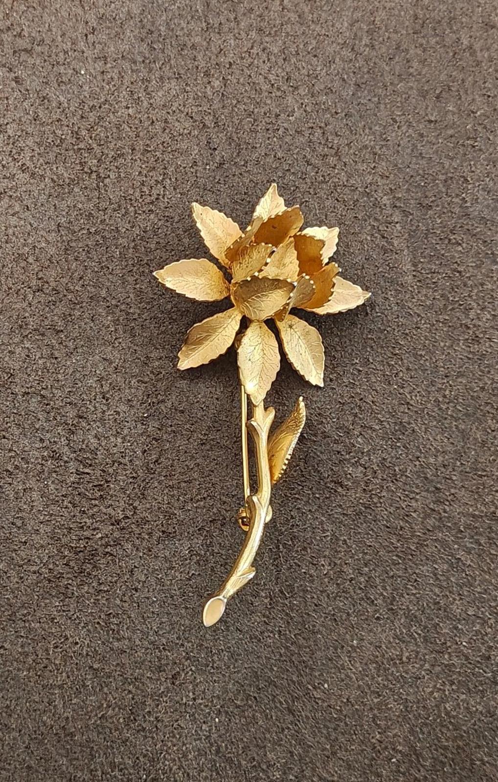 1970s Gold Tone Textured Rose Brooch Pin