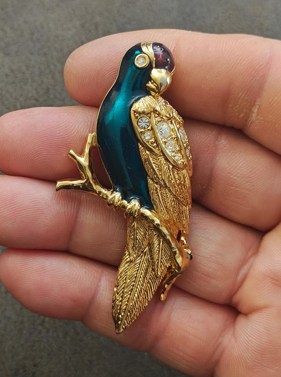 1990s Rare Avon Tropical Bird Gold Tone Enamel With Rhinestones Brooch