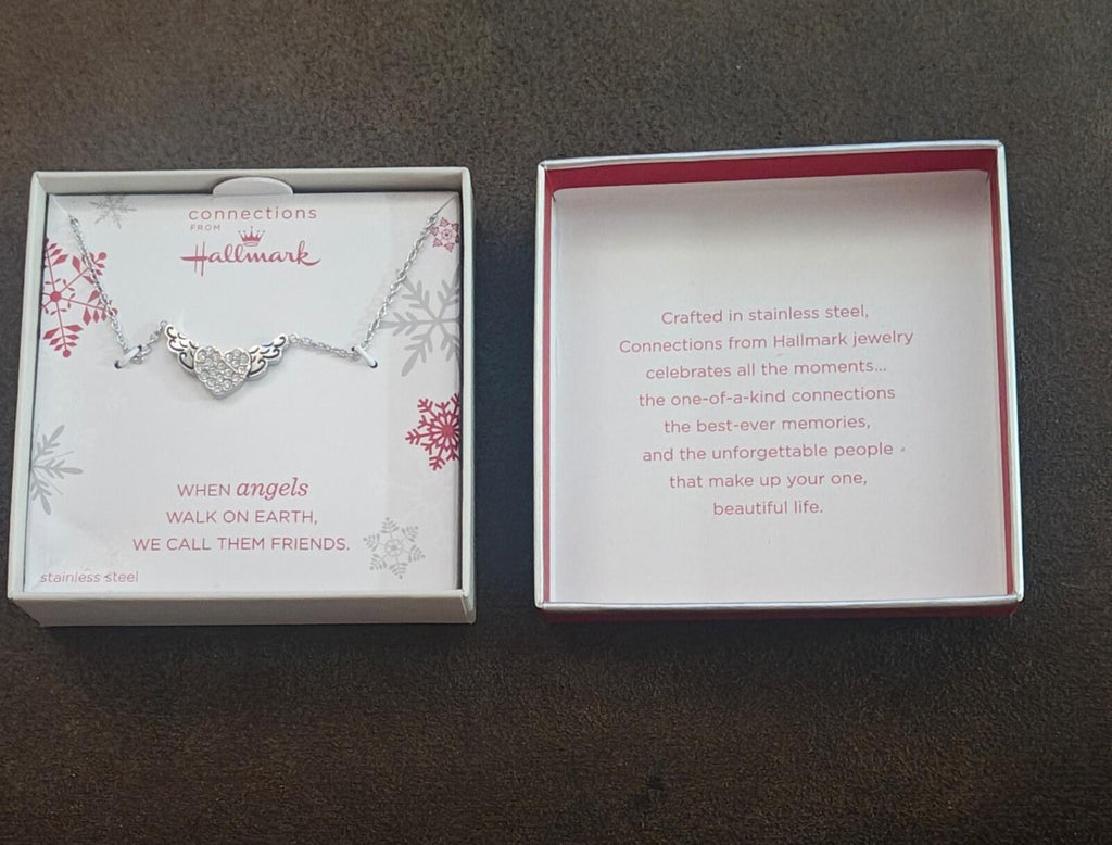 Stainless steel heart charm necklace in white gift box with angel wings heart pendant