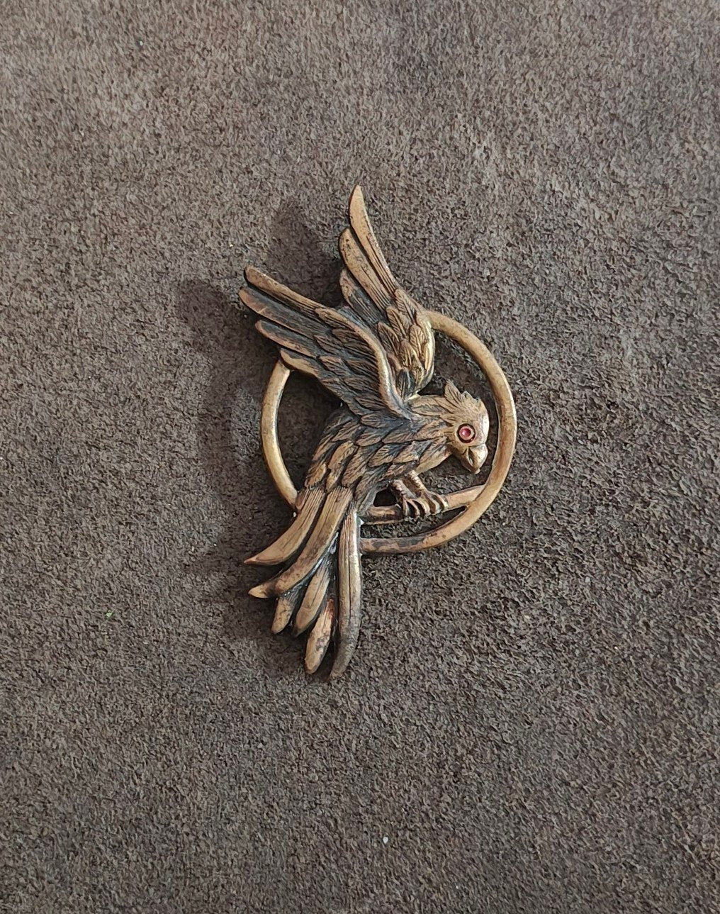 Hunger Games Mockingjay Bronze Tone Pin~ FROM THE HUNGER GAMES SERIES