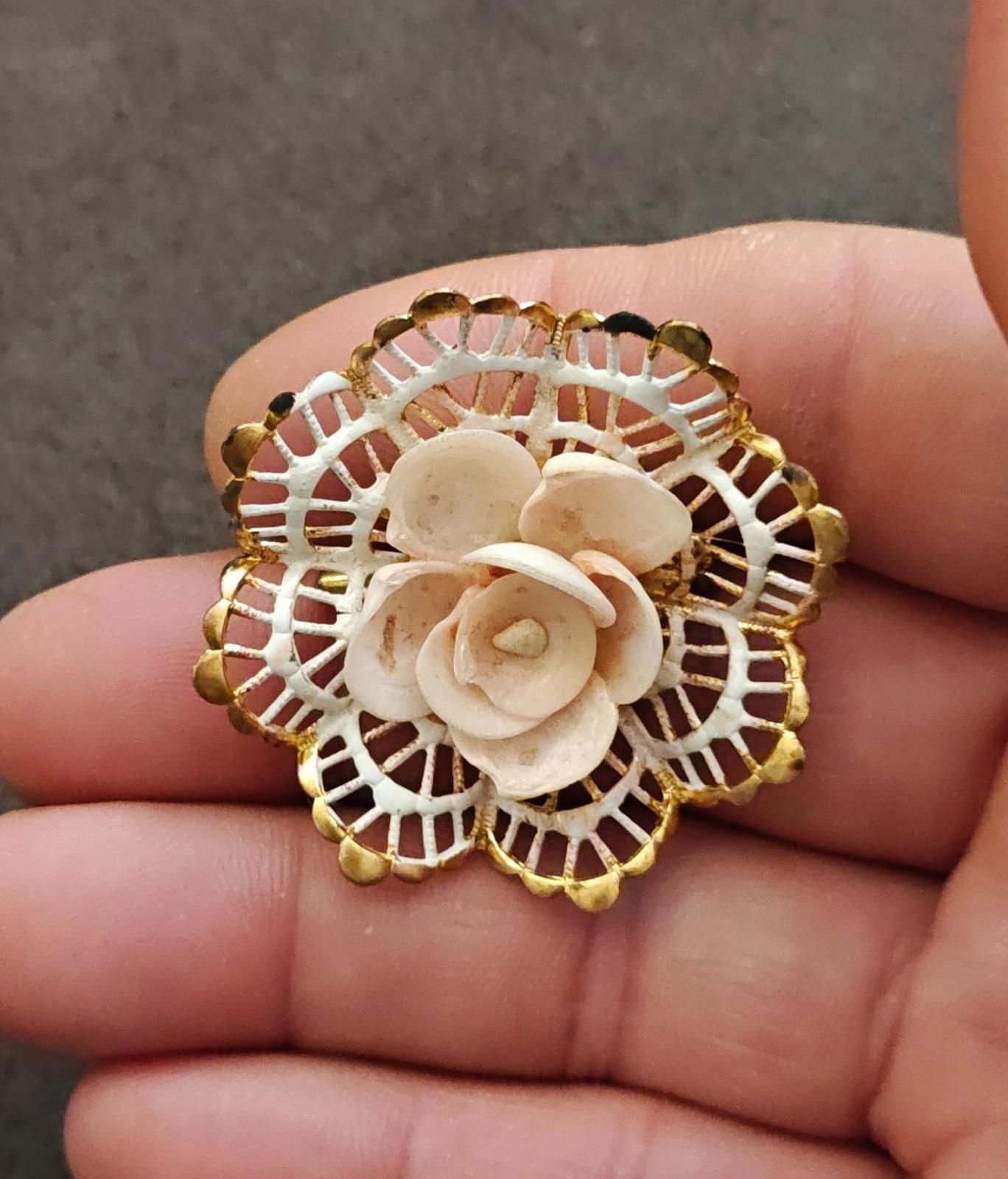 1960s Gold Tone Filigree Pink Rose Brooch