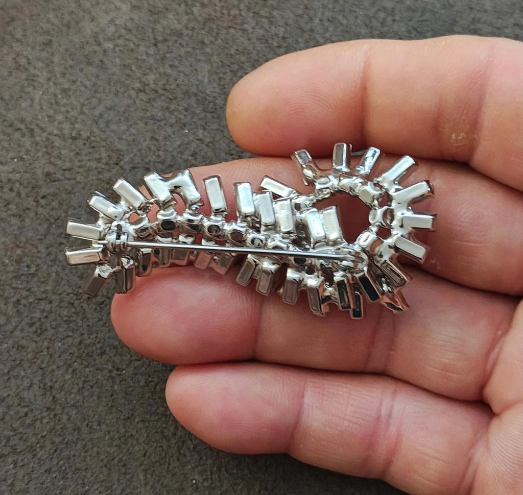 1960s Baguette Cut Rhinestones & Accent Stones Brooch Pin