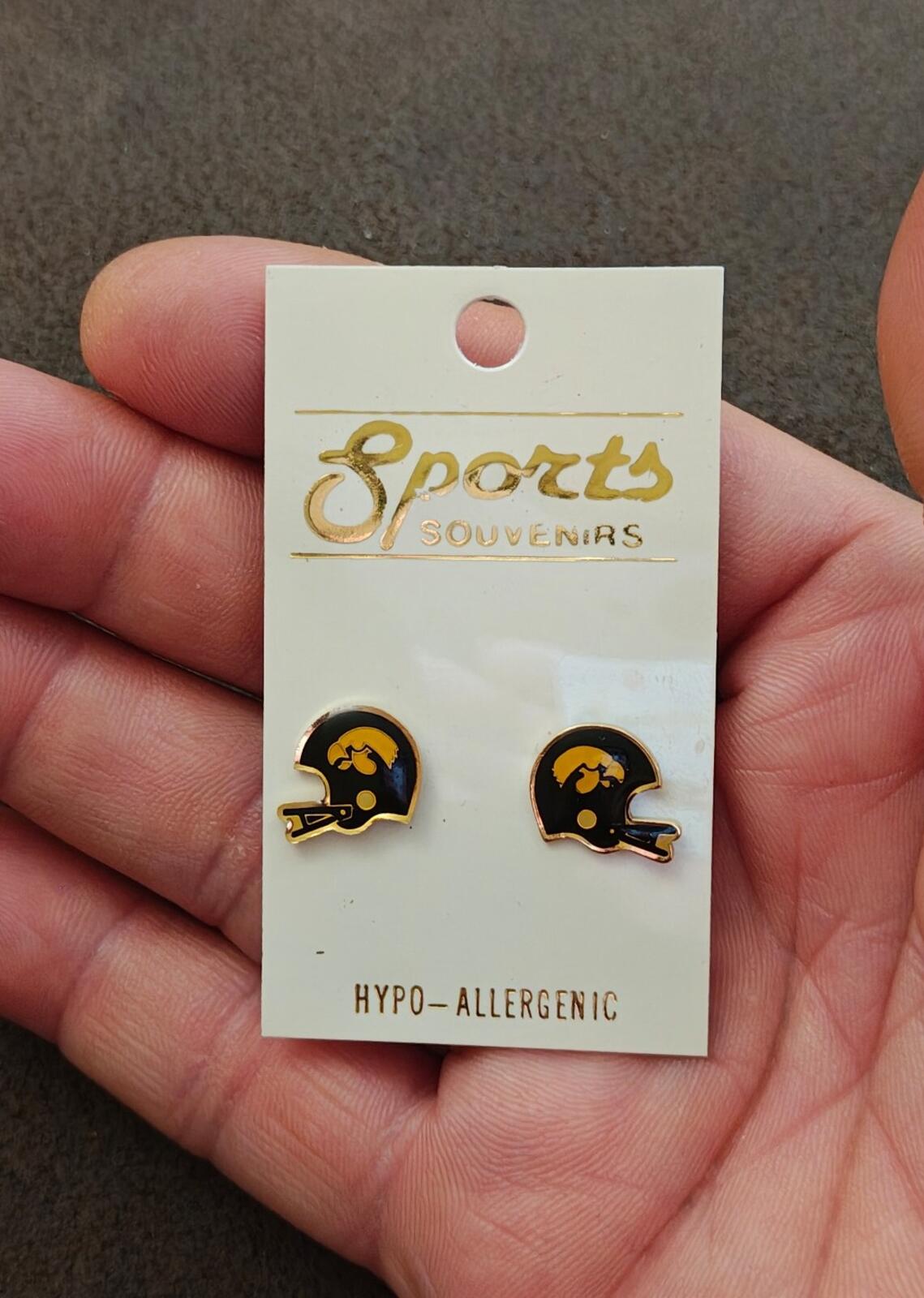 1980s University of Iowa Hawkeyes Helmet Gold Tone Enamel Stud Earrings