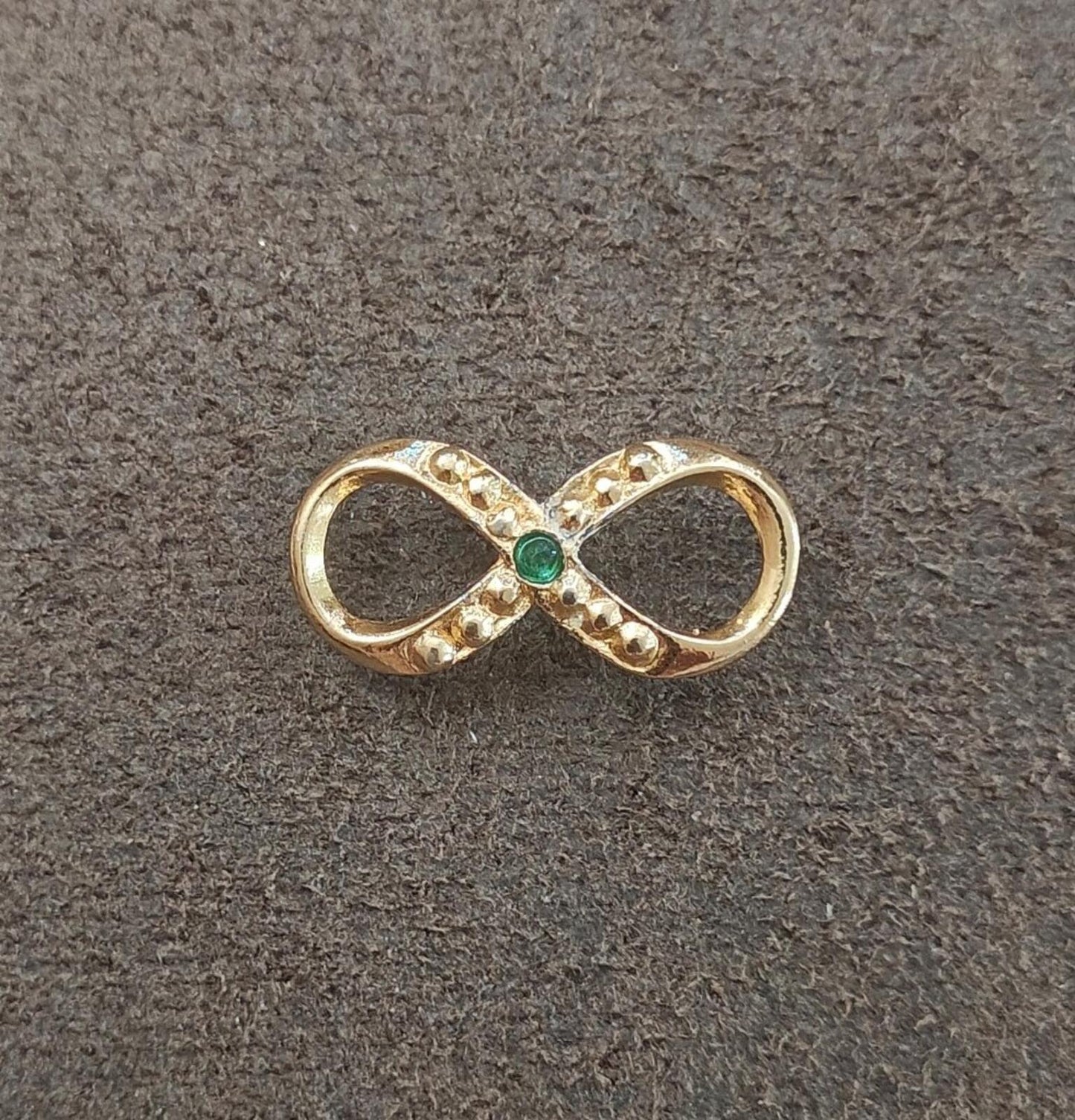 1950s/60s 24k Electroplated HC Infinity Brooch With Genuine Emerald Stone