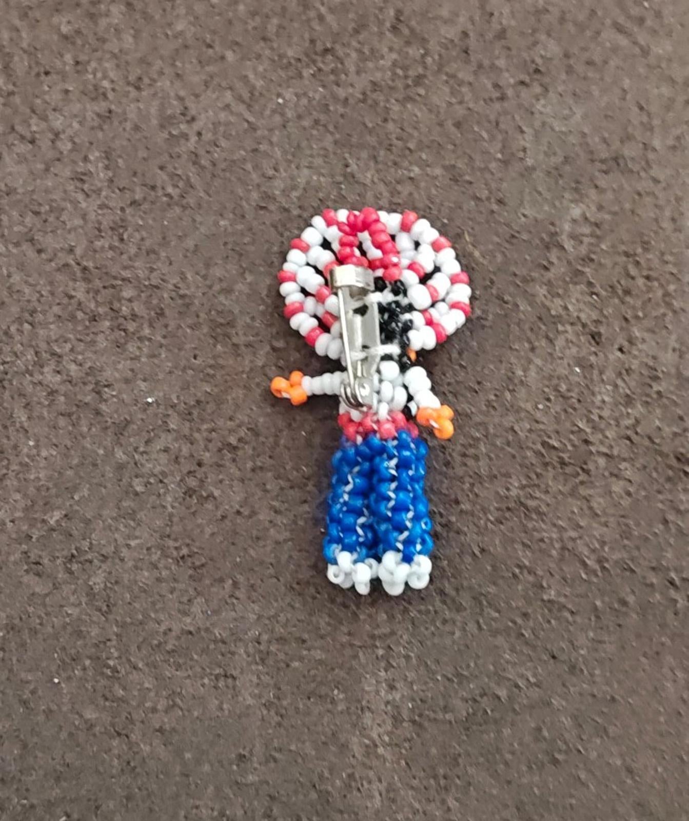 1960s/70s Handcrafted  Native American Seed Bead Figure Brooch