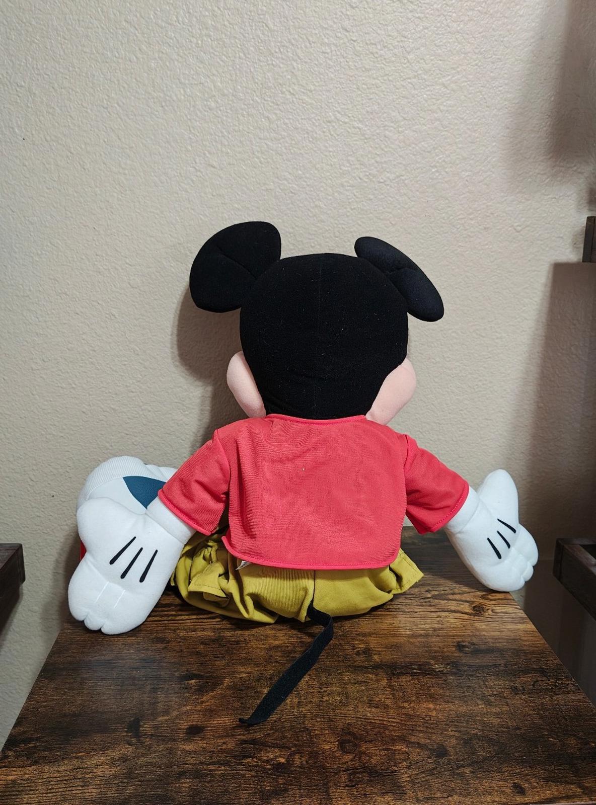 2000  Fisher Price Disney House of Mouse Mickey Mouse 25" Plush