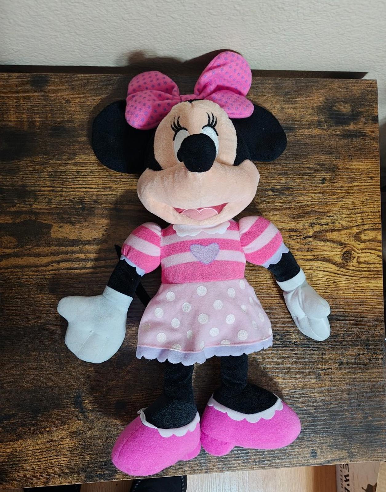 Just Play Disney Minnie Mouse 16" Plush