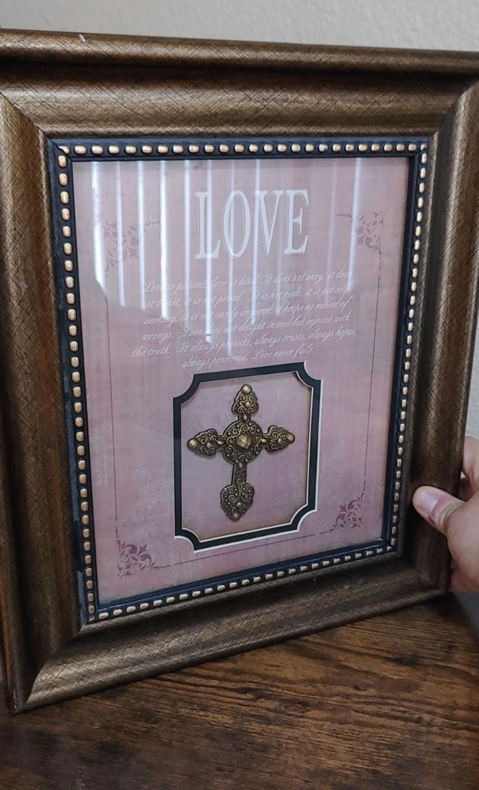 Vintage Love Inspirational Stunning Mounted Cross in Frame