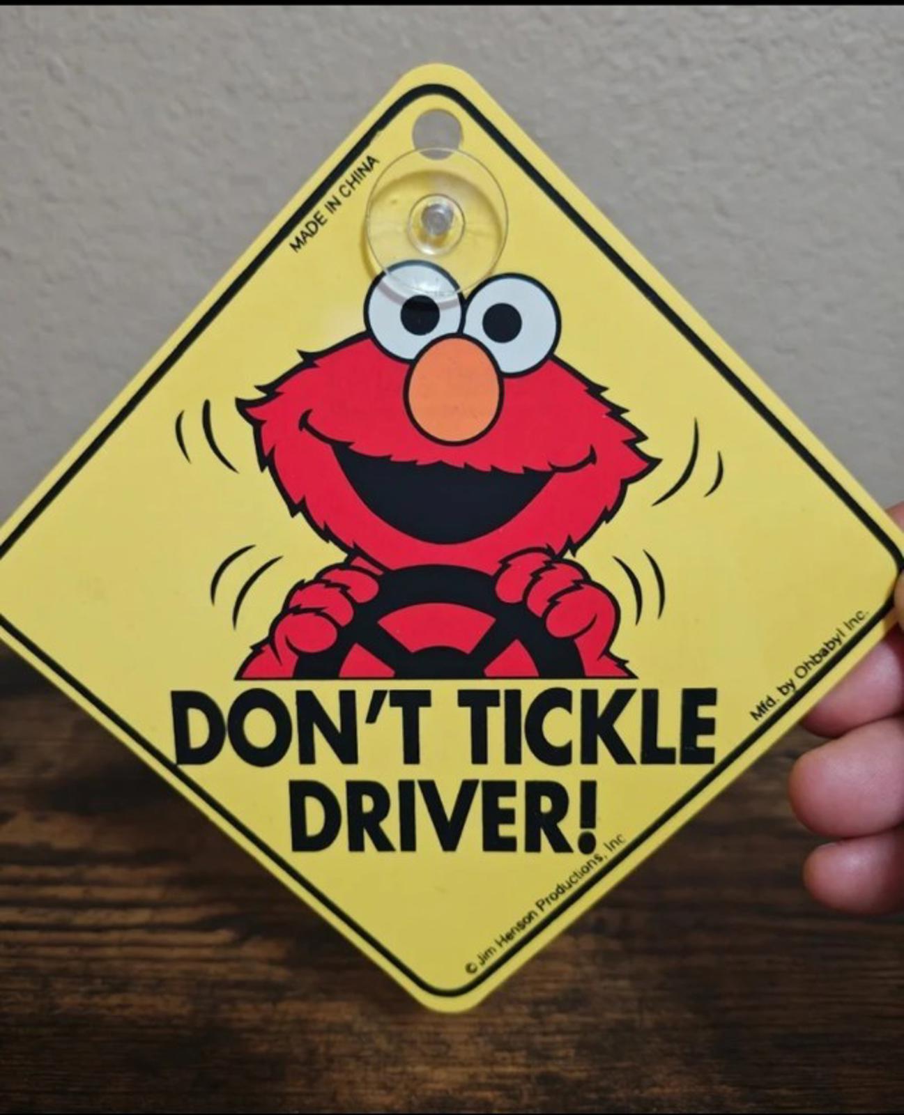 1997 Sesame Street Elmo "Don't Tickle Driver!" Car Window Sign With Suction Cup