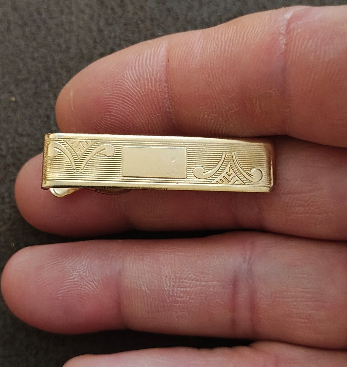 1950s/60s Gold Tone Etched Tie Bar Clip