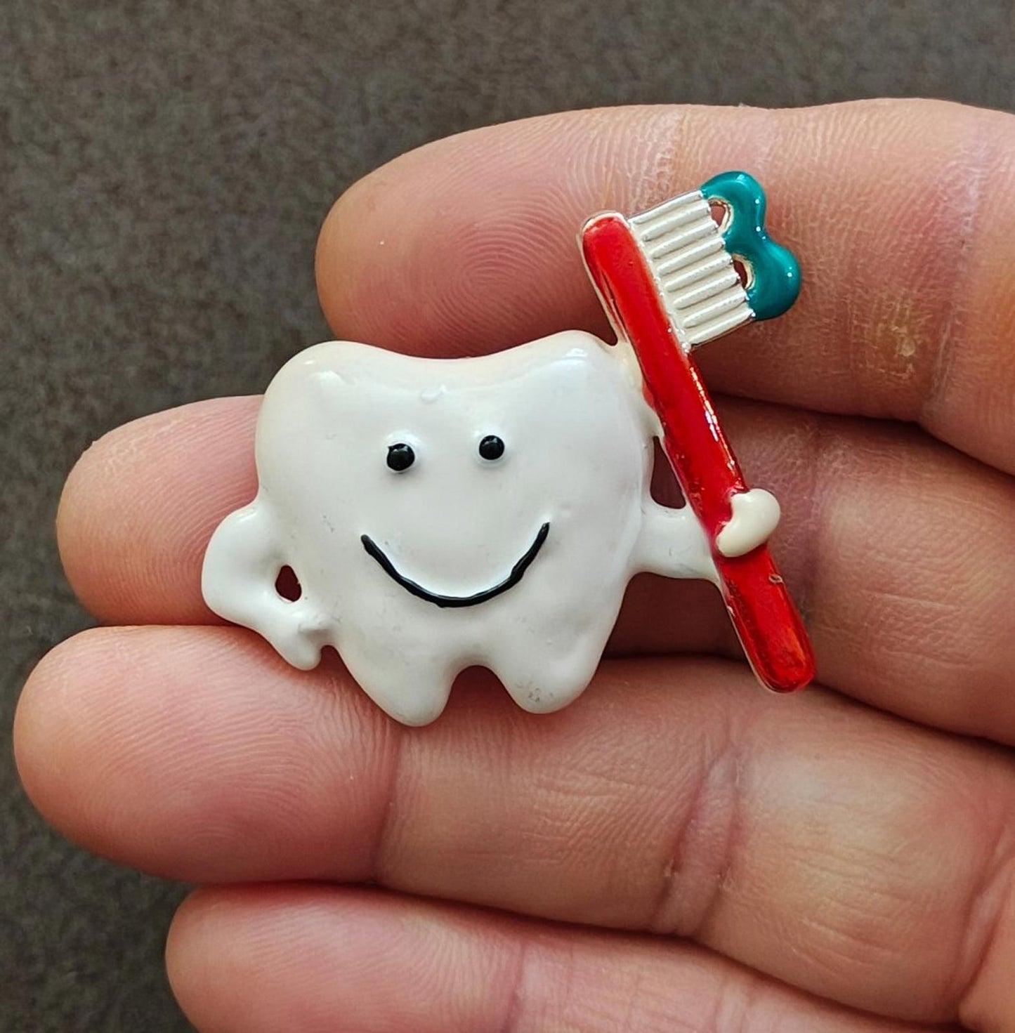 1980s Rare Danecraft Happy Tooth Holding a Toothbrush Silver Tone Enamel Pin