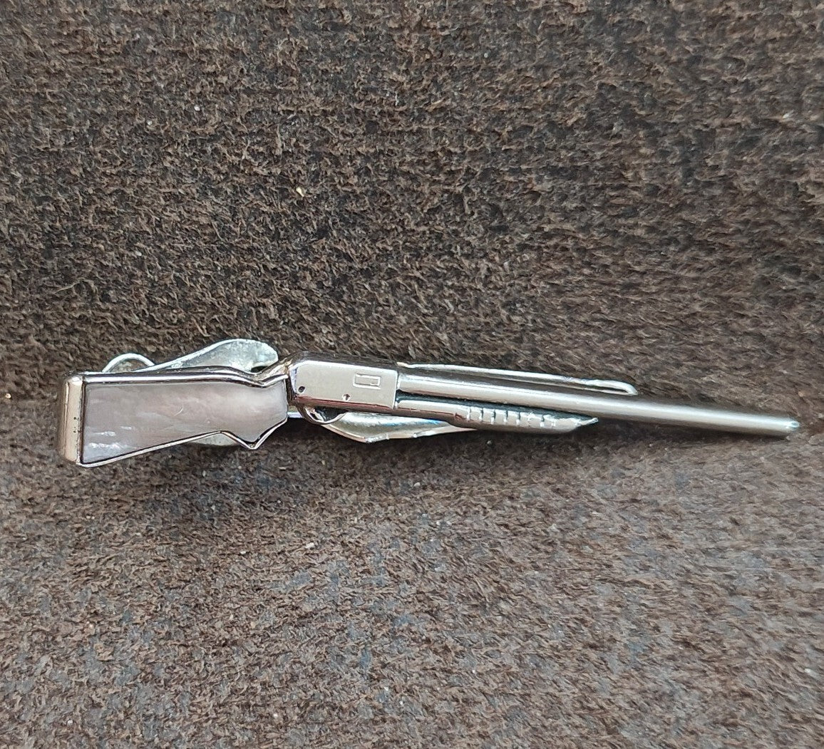 1950s Signed Swank Silver Tone Mother of Pearl Rifle/Shotgun Tie Bar Clip