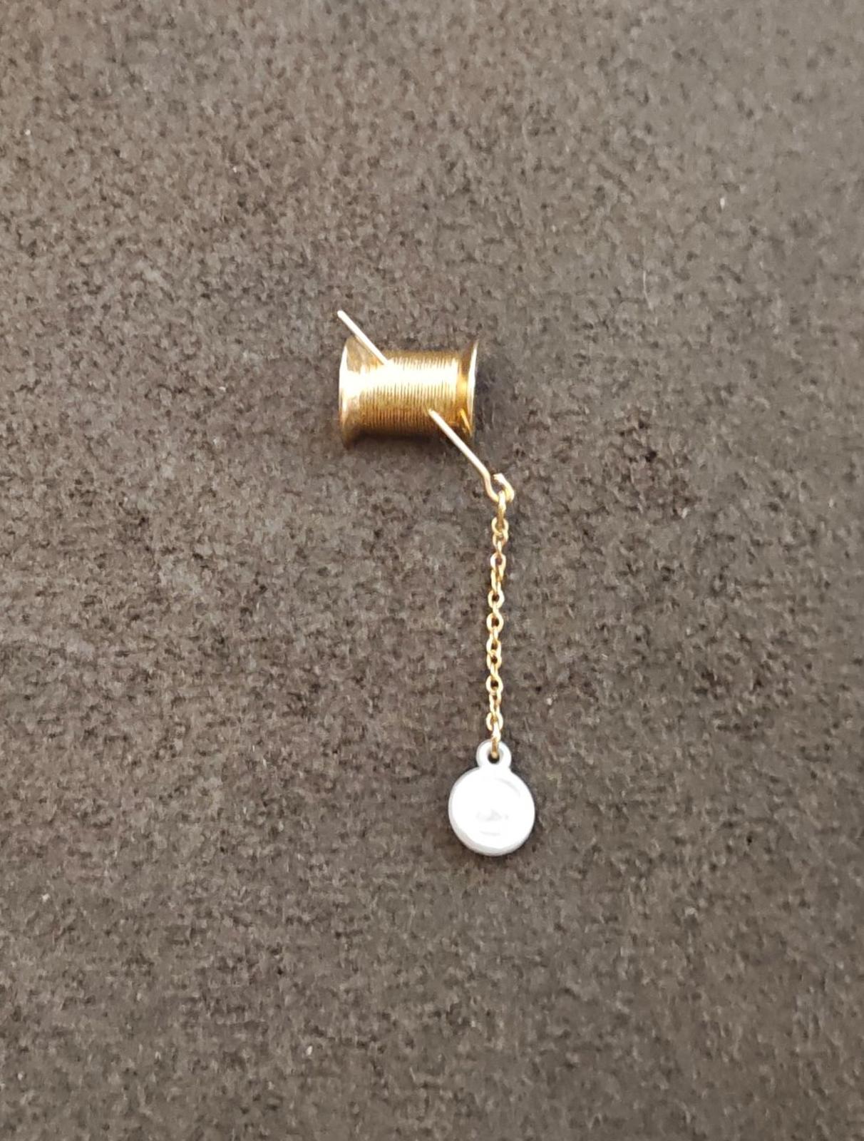 1983 Avon Gold Tone Needle Thread, Button Dangle Brooch
