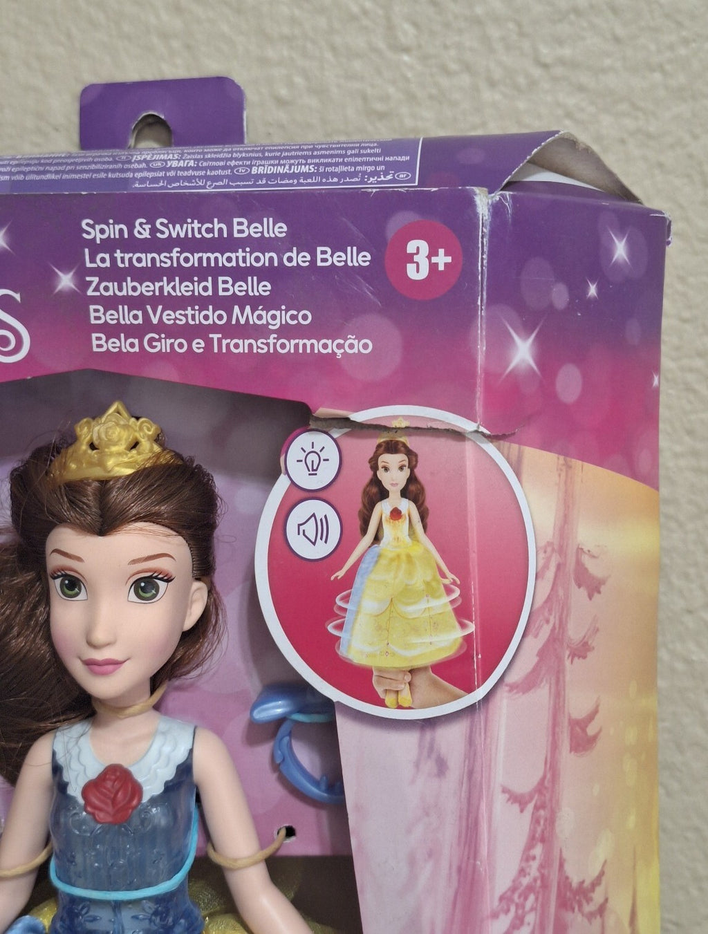 Disney Princess Spin and Switch Belle Quick Change Fashion Doll