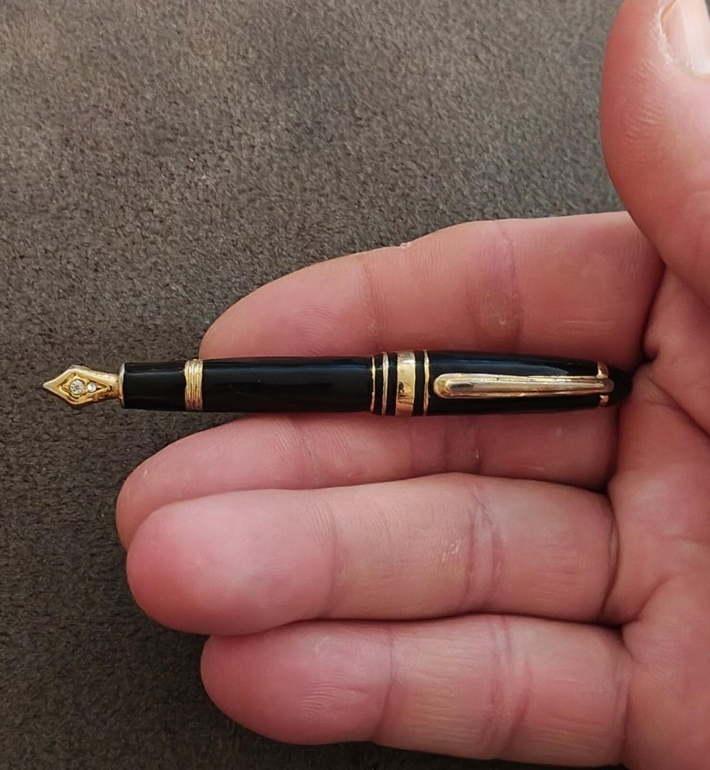 90s Vintage Gold Tone With Black Enamel & Clear Rhinestones Fountain Pen Brooch