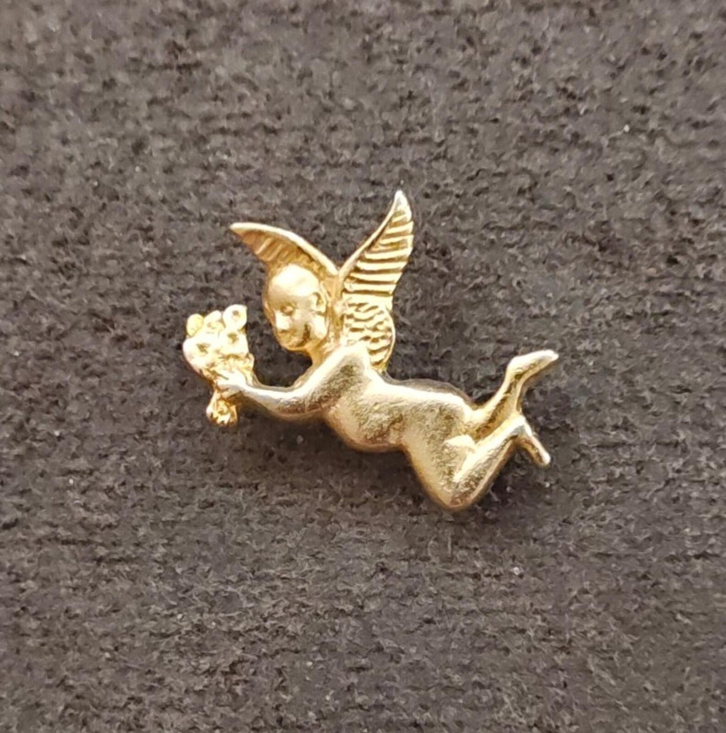 1990s Gold Tone Flying Angel Holding Flowers Brooch