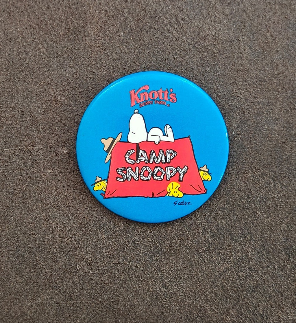 1983 Knott’s Berry Farm Camp Snoopy Promotional Pinback Button
