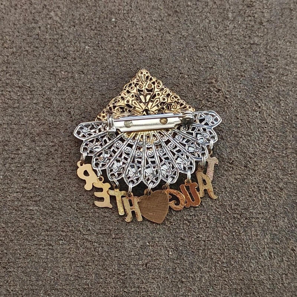 1980s Handcrafted "Daughter" Family Sentiment Gold Tone Dangle Brooch.