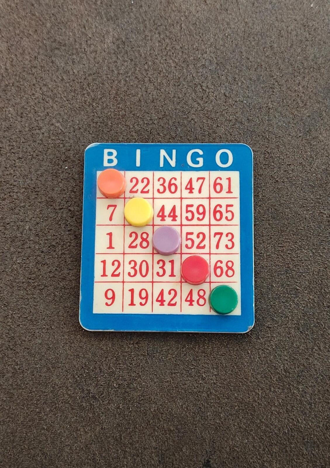 1980s Bingo Card With Markers Magnet/Refrigerator Magnet