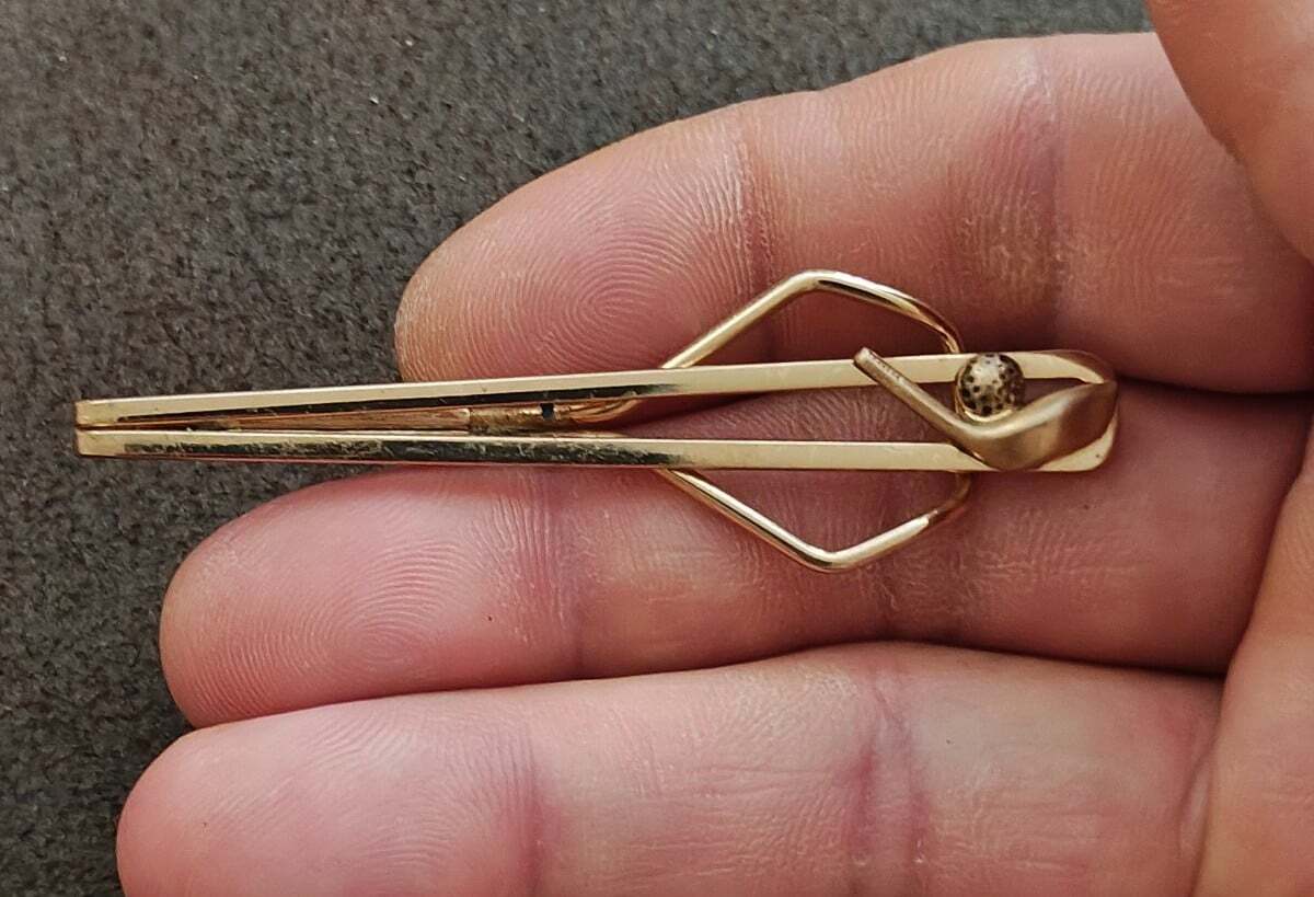 1950s Swank Golf Ball & Club Gold Tone Tie Clip