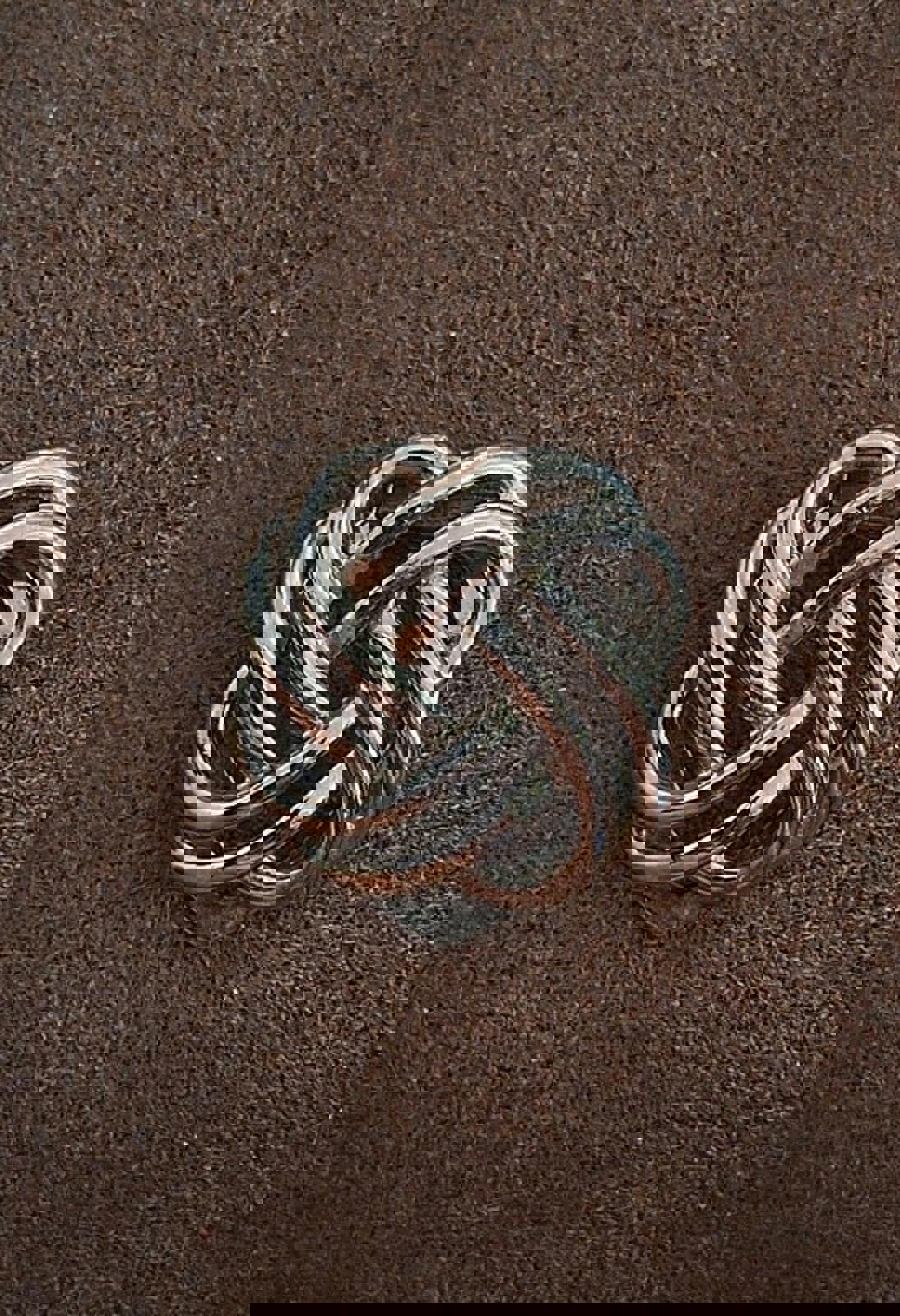 Silver Tone Love Knot Signed Lieba Scarf Clip