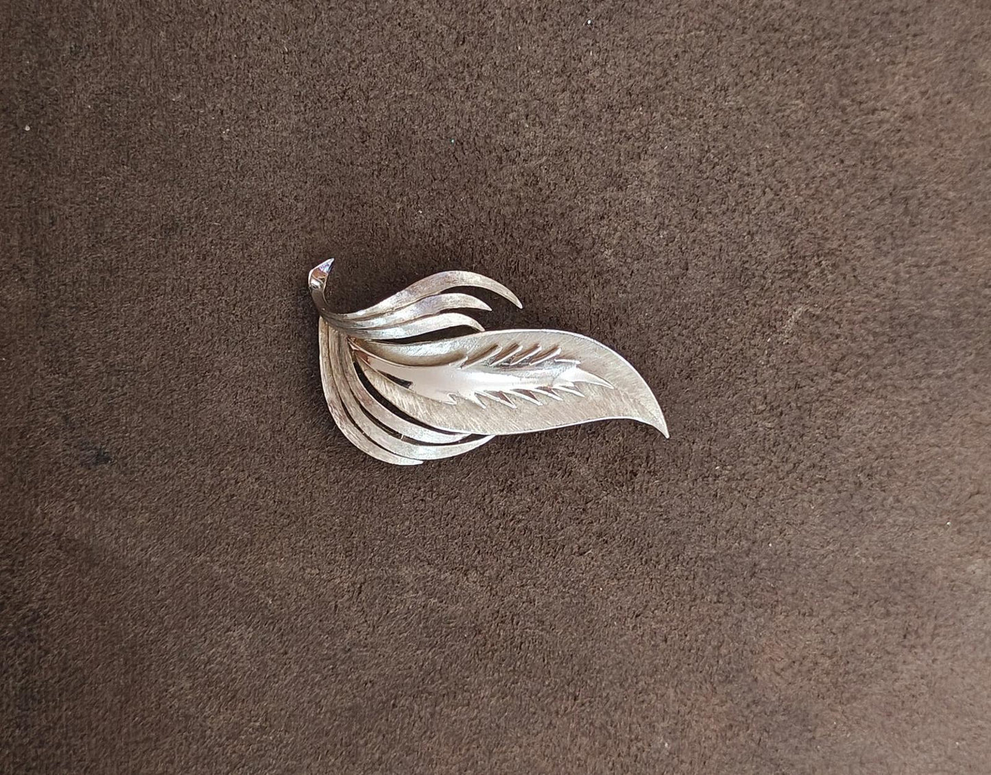 1950s/60s Silver Tone Crown Trifari Stylized Leaf Brooch