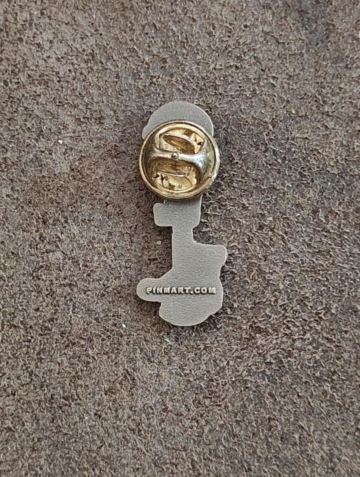 Vintage Fallen Soldier Battlefield Cross Gold Tone Pin