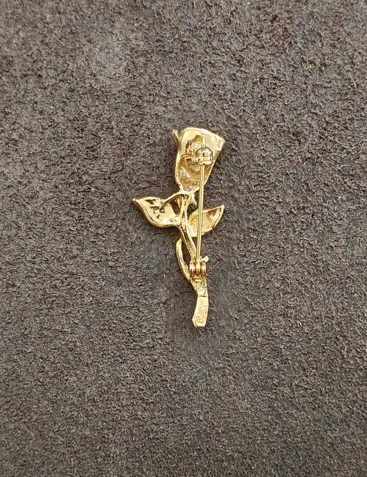 1980s Textured Gold Tone Rose With Rhinestone Brooch