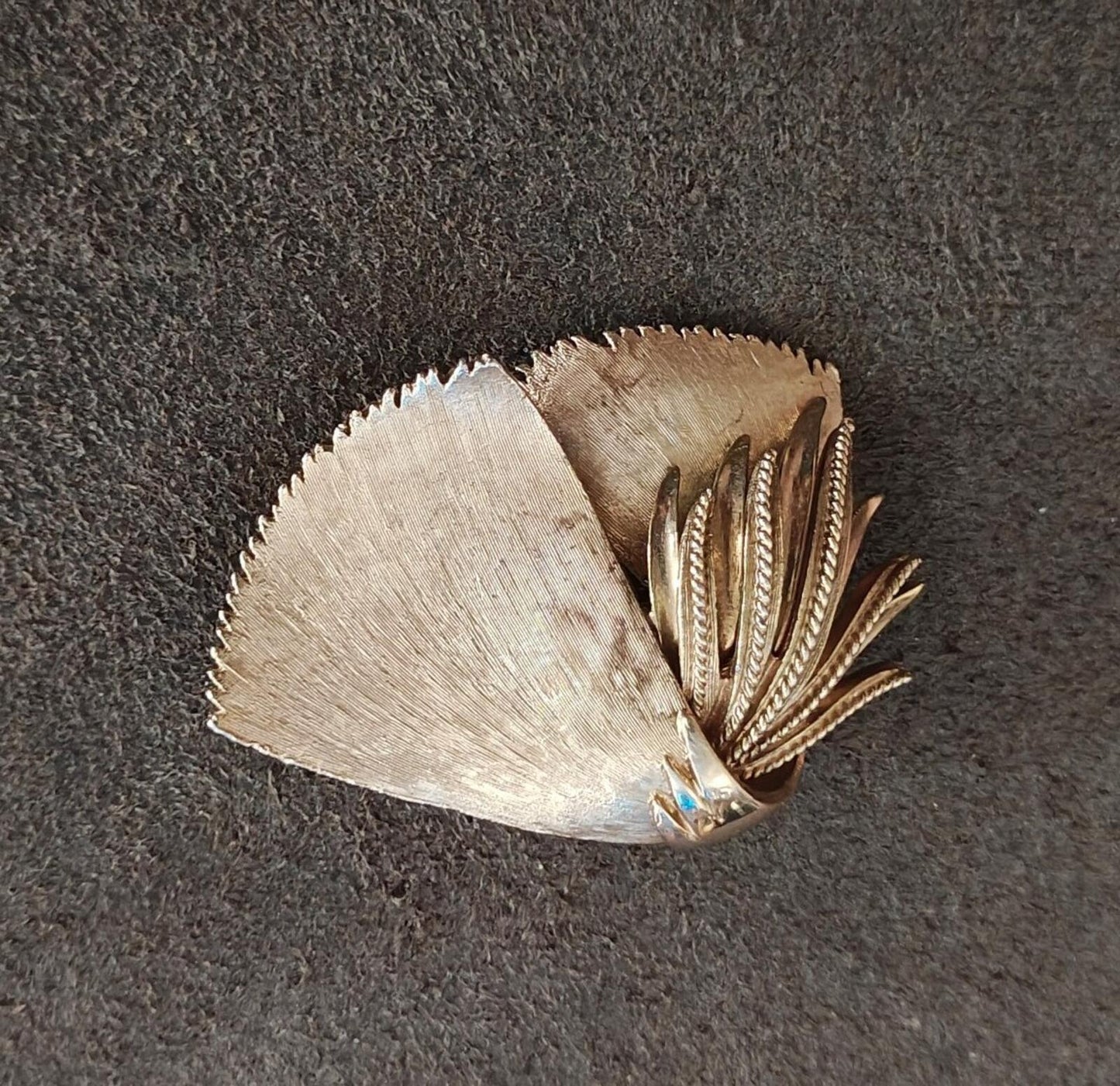 1950s/60s Samsan Plant Leaf Brooch
