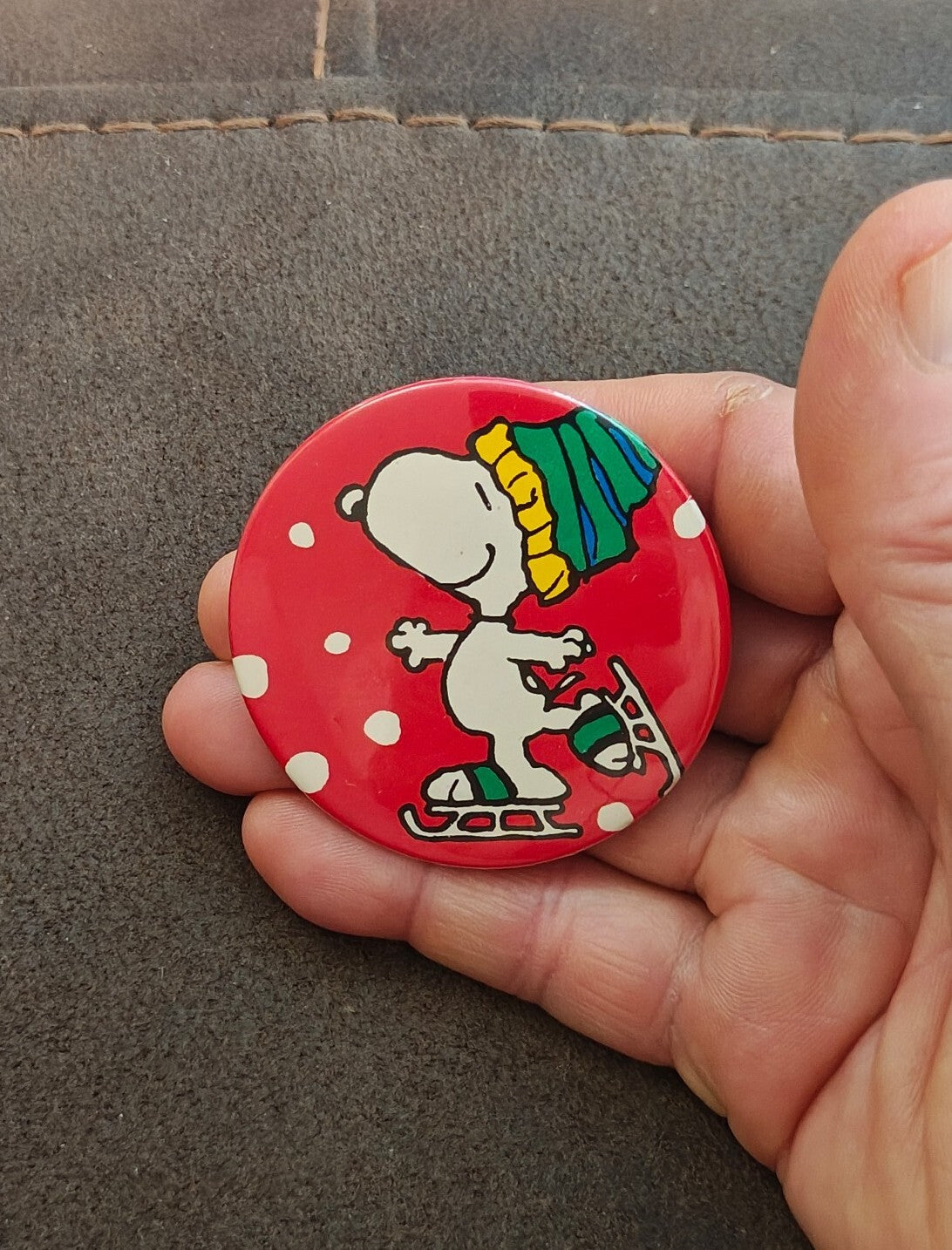 1980s Peanuts Snoopy Ice Skating Holiday Pinback Button