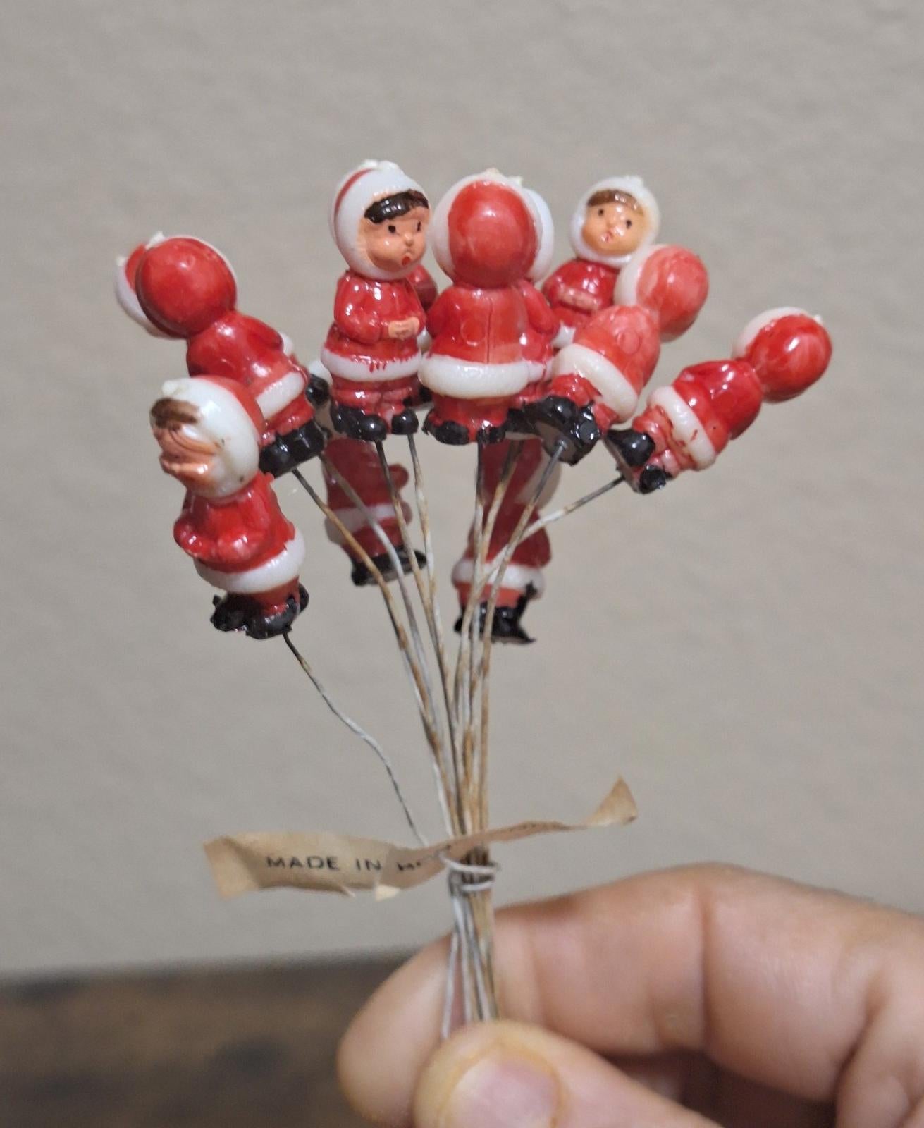 1950s/60s Set Of 12 Hand Painted Hard Plastic Mini Eskimos on a Wire