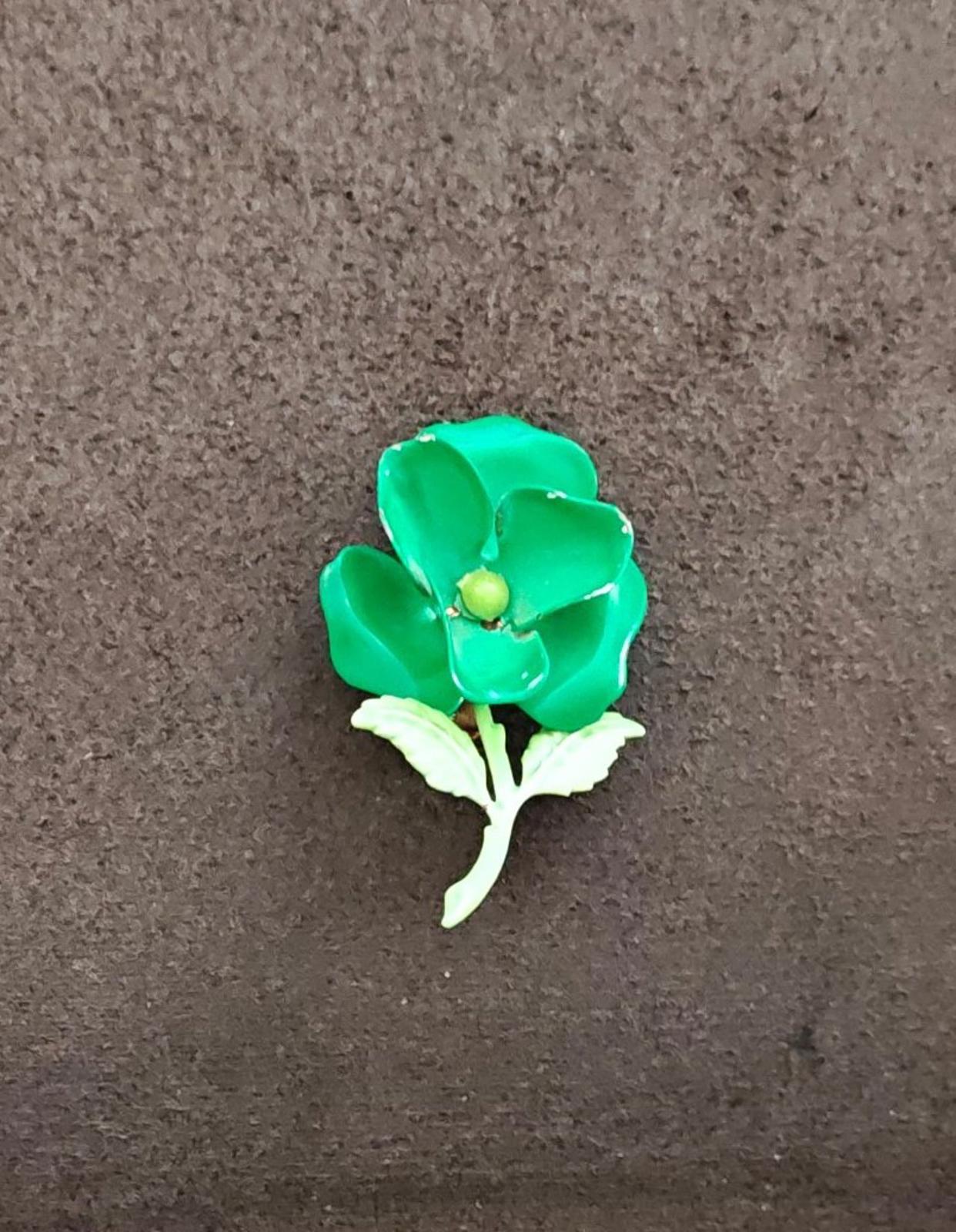 1960s Metal With Green Enamel Flower Statement Brooch Pin