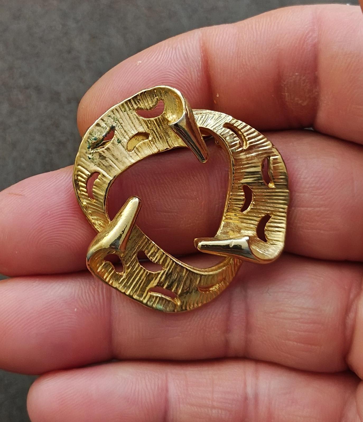 1980s Modernist Abstract Gold Tone Brooch