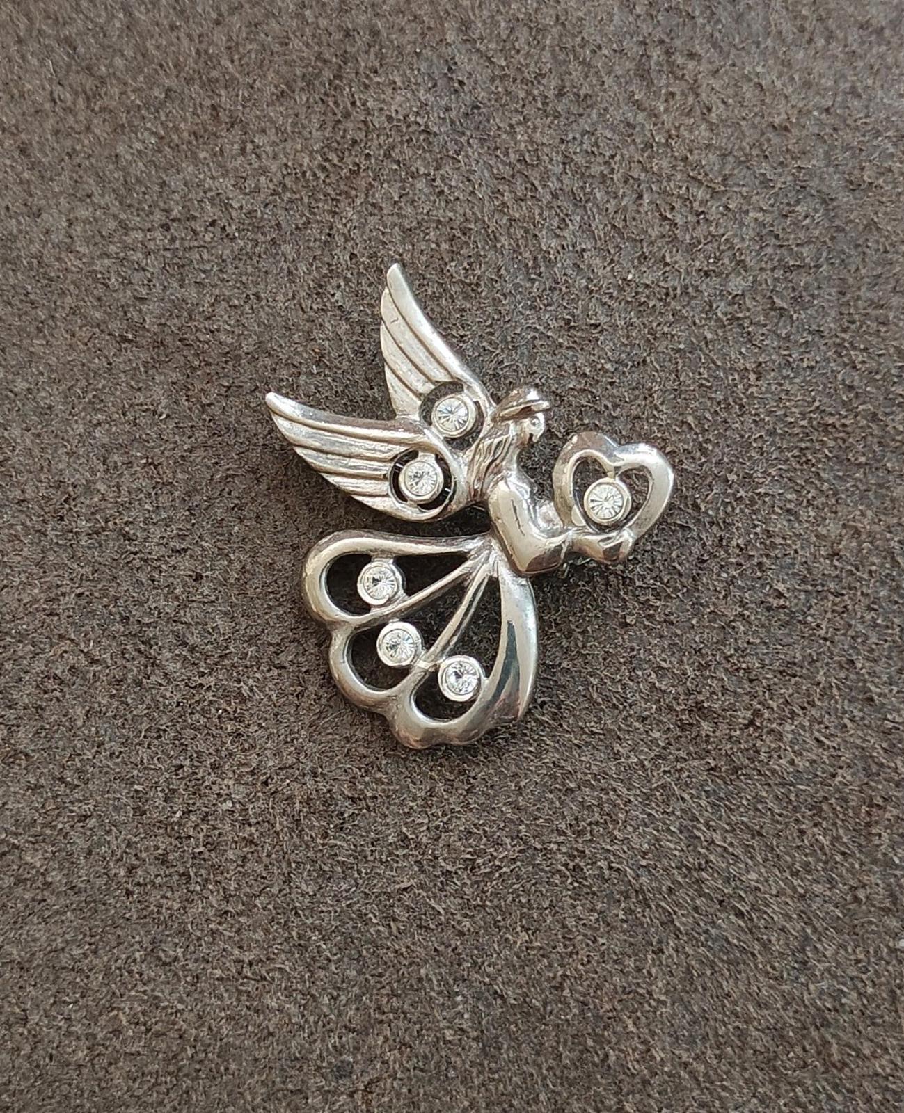 1990's Angel Of Love Angel With Heart and Clear Rhinestones Pin