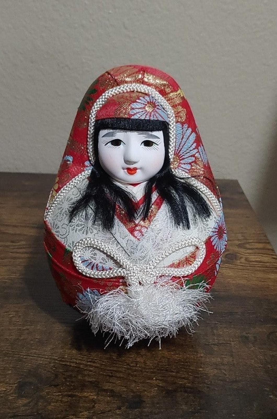 Beautiful Vintage Japanese Traditional Hime Daruma Doll