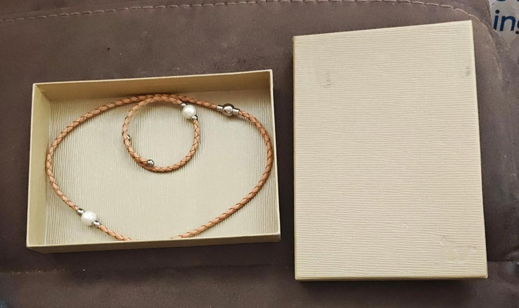 Cultured Freshwater Pearl Imitation Leather Bangle Bracelet & Necklace