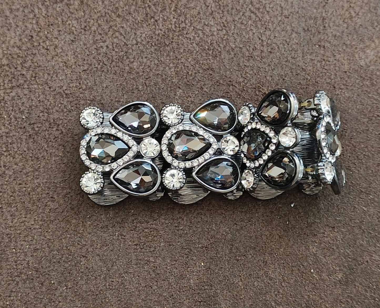 Pear Shaped Stones Pave Rhinestone Stretch Bracelet