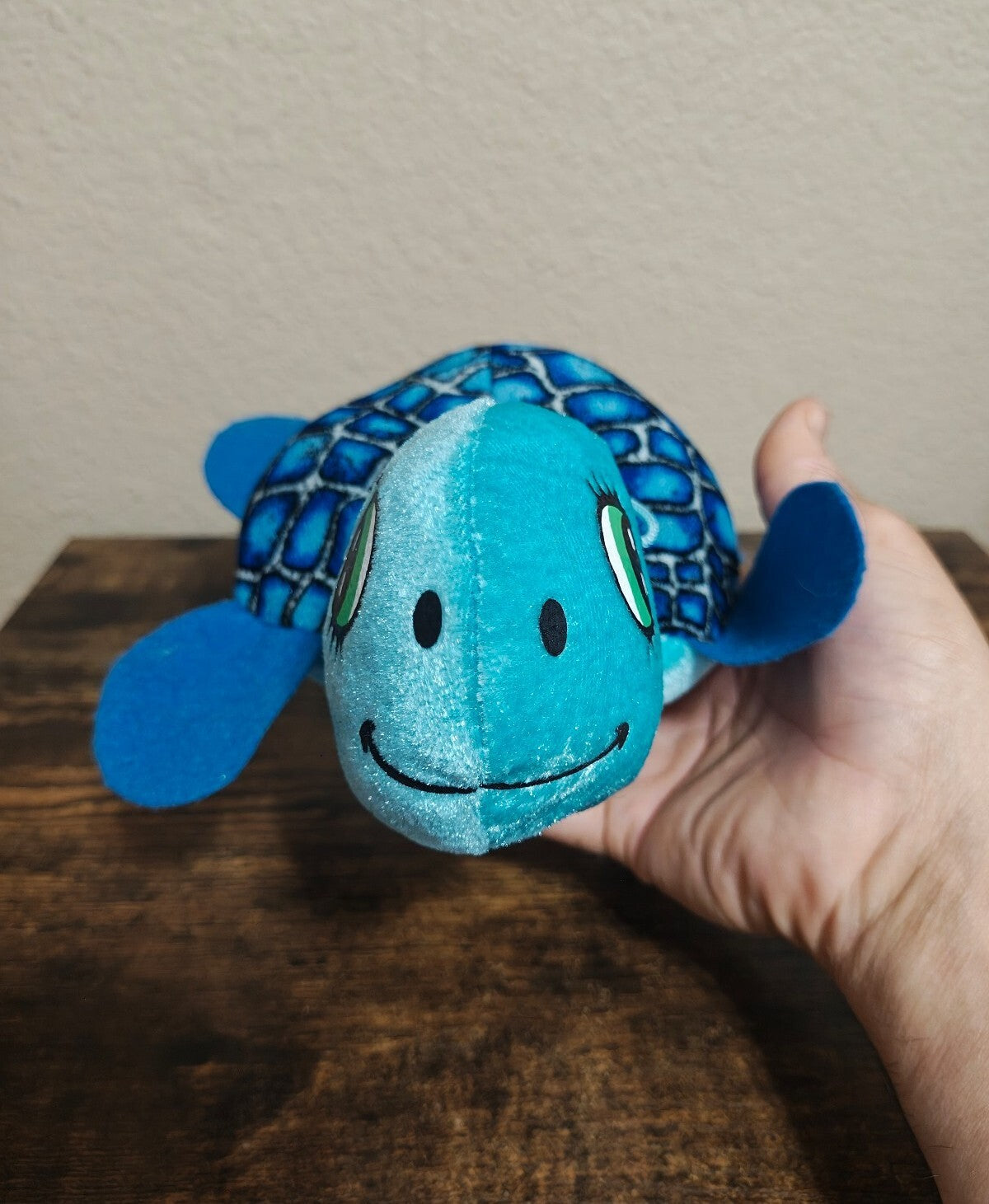 Circus Circus Las Vegas Souvenir Blue Mosaic Shell Turtle Plush