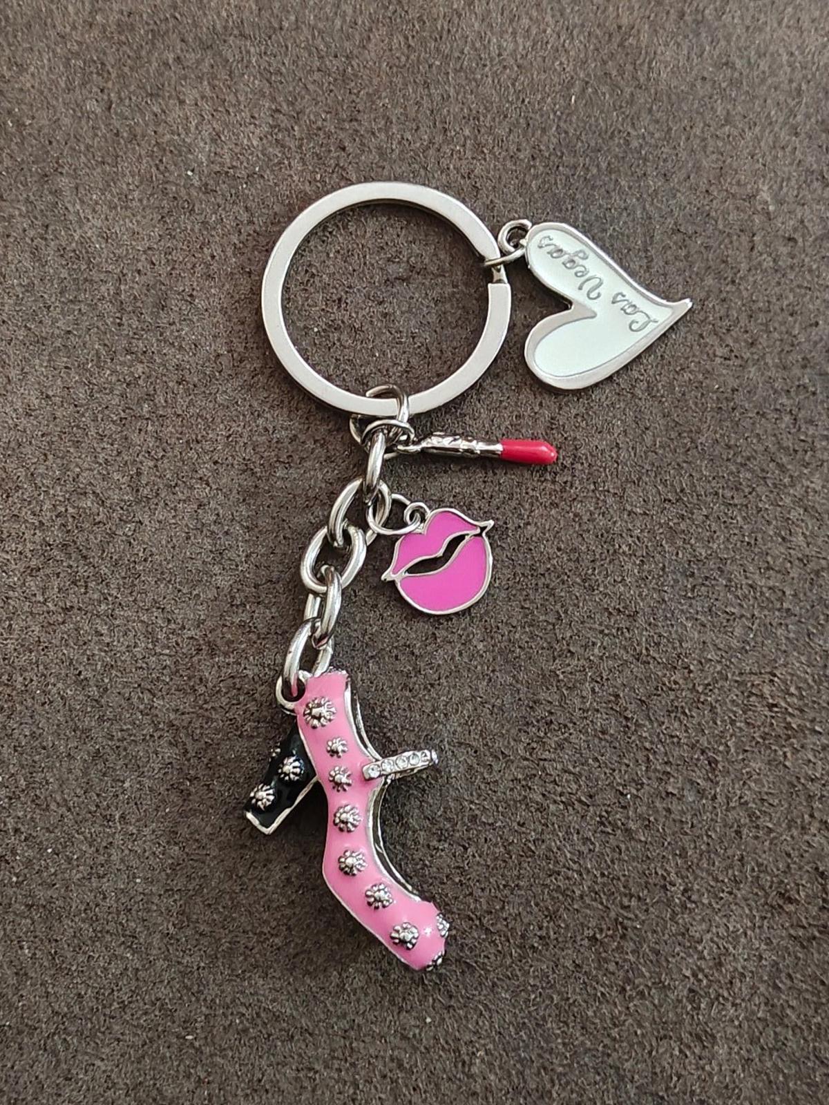 Las Vegas Girls Night Out High Heels Souvenir Dangle Charms Bling  Keychain
