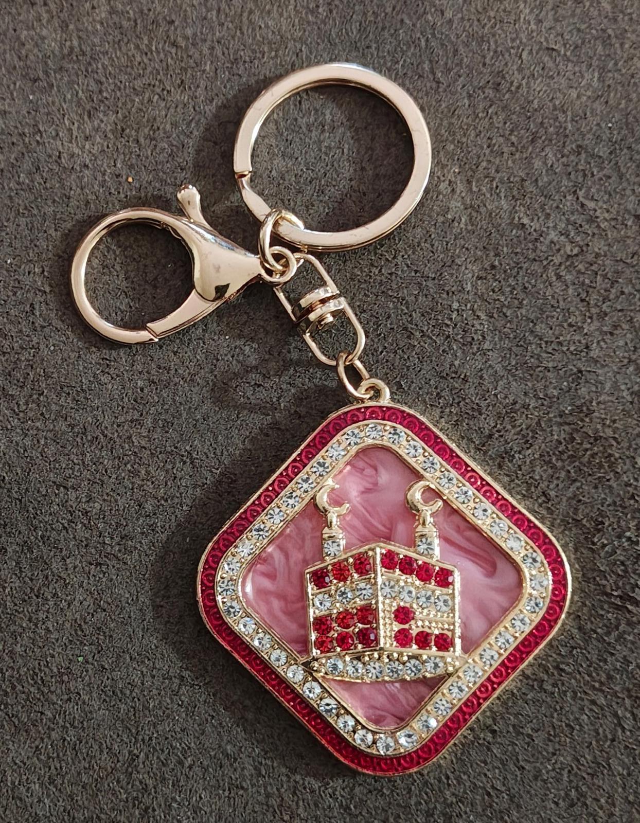 Kaaba in Mecca Clear And Red Rhinestones Gold Tone Keychain