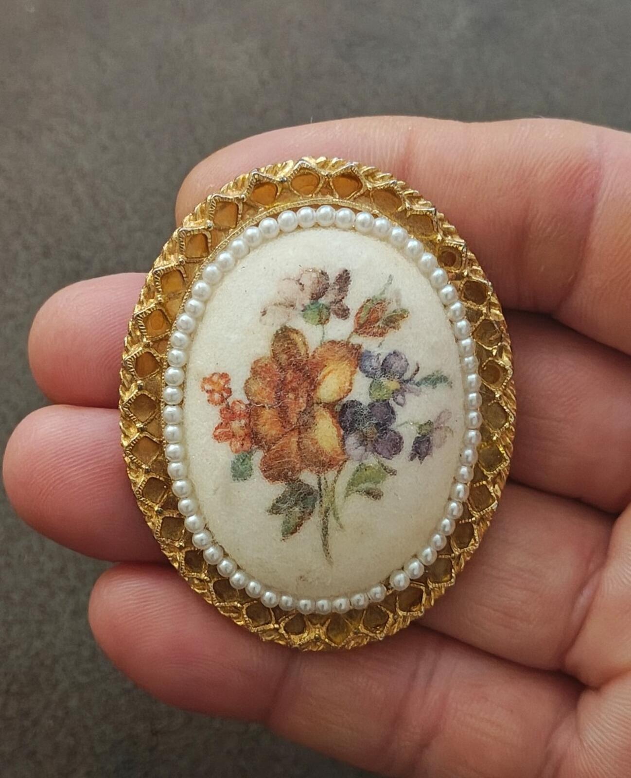 1960s Gold Tone Oval Ornate Floral Print On Ceramic Disc With Faux Pearls Brooch