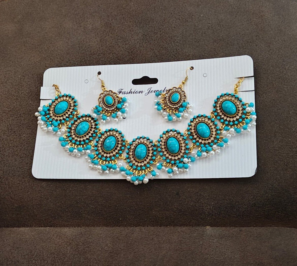 Bohemian Style Synthetic Turquoise & Faux Pearls Choker Necklace & Earrings Set - Trinketmania-LV