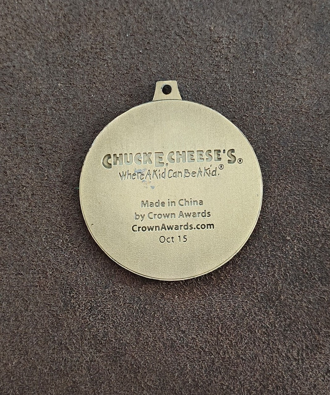 Bronze Tone Chuck E. Cheese "It's My Party!" Birthday Star Medallion - Trinketmania-LV